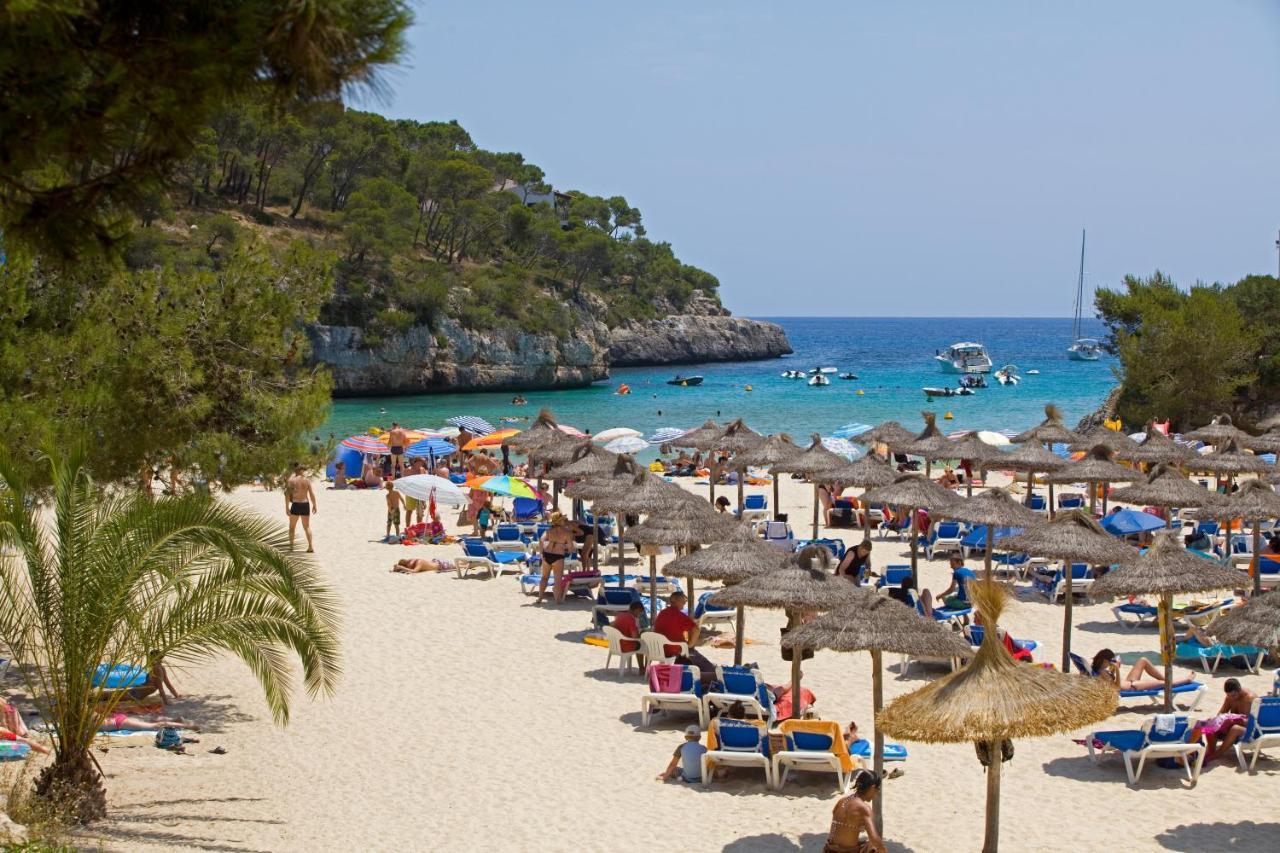 Hotel Apartamentos Cala Santanyi Esterno foto