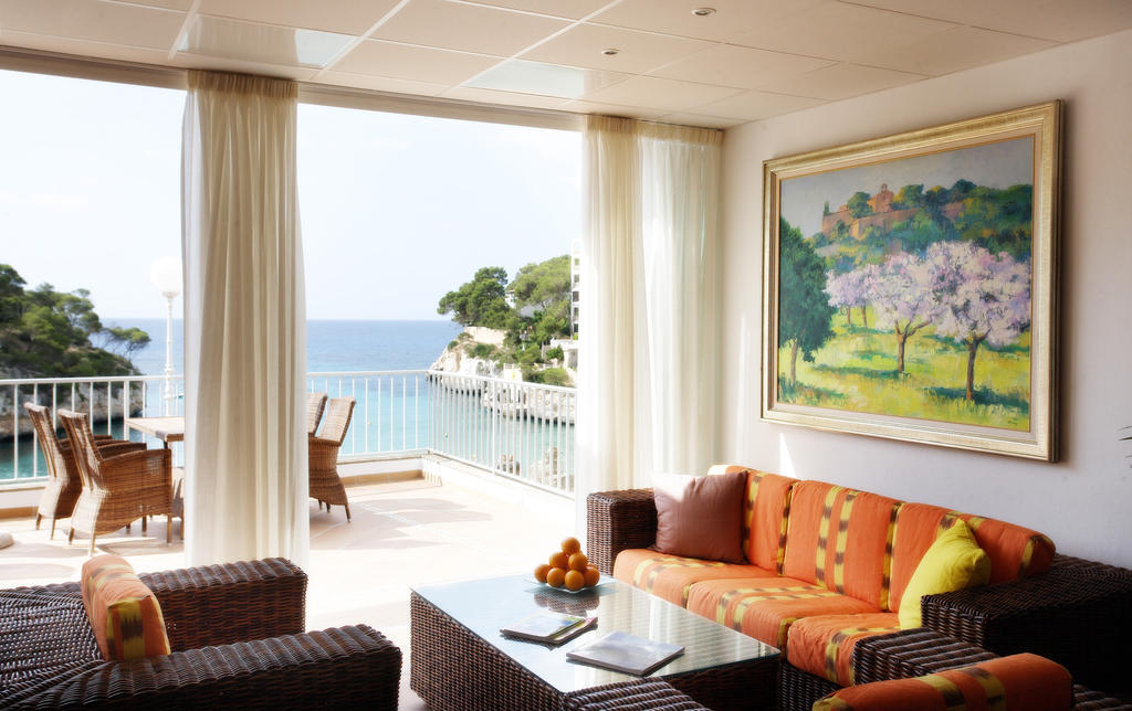 Hotel Apartamentos Cala Santanyi Esterno foto