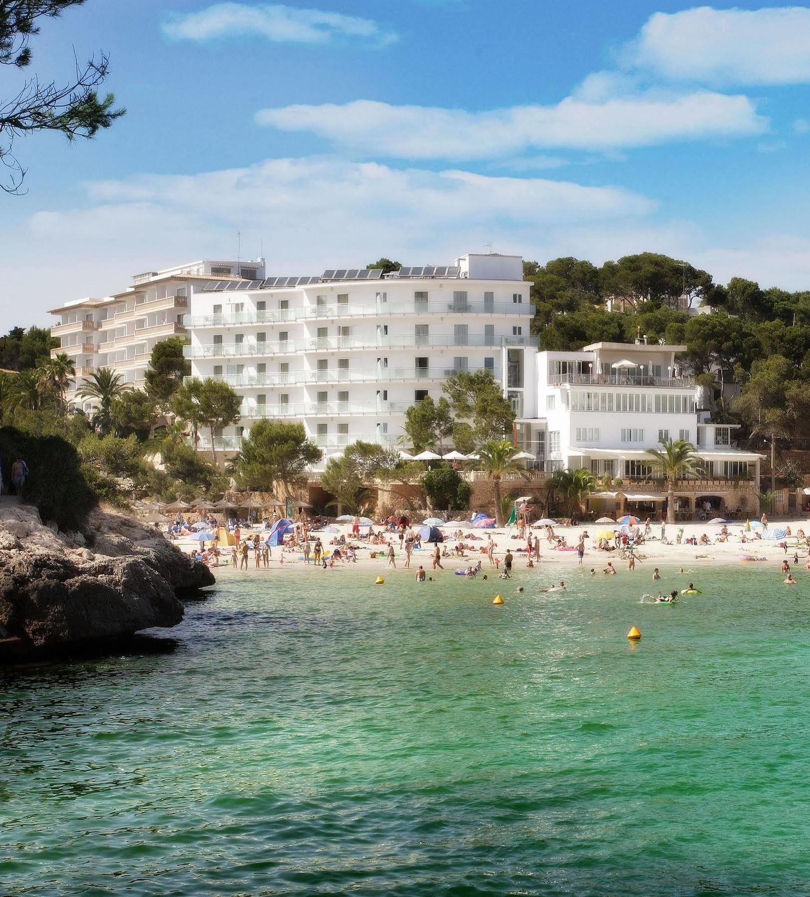 Hotel Apartamentos Cala Santanyi Esterno foto