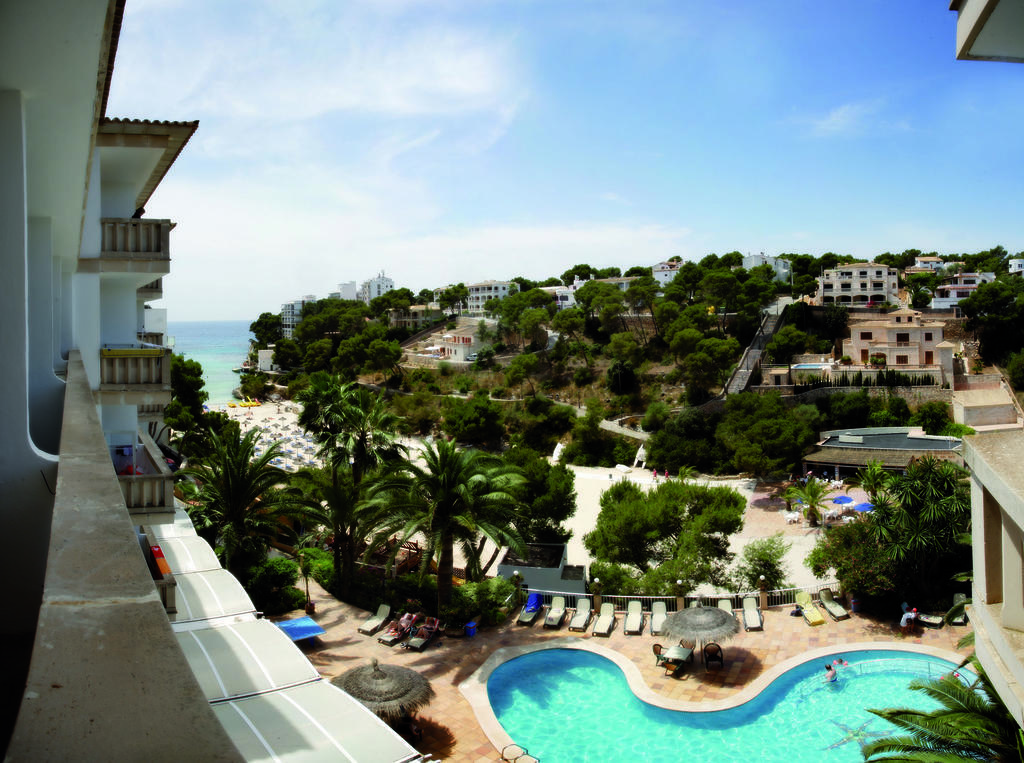 Hotel Apartamentos Cala Santanyi Esterno foto